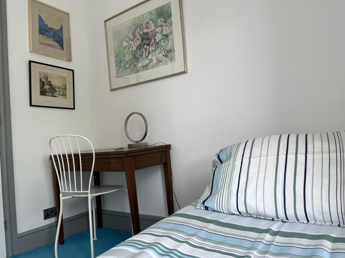 Lake Street Accommodation Оксфорд Екстериор снимка