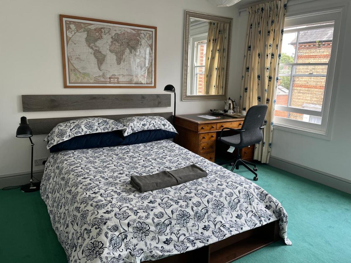 Lake Street Accommodation Оксфорд Екстериор снимка